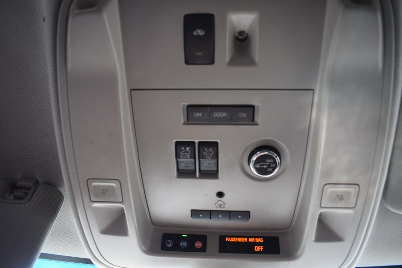 Cadillac Escalade ESV 2WD Luxury 2017