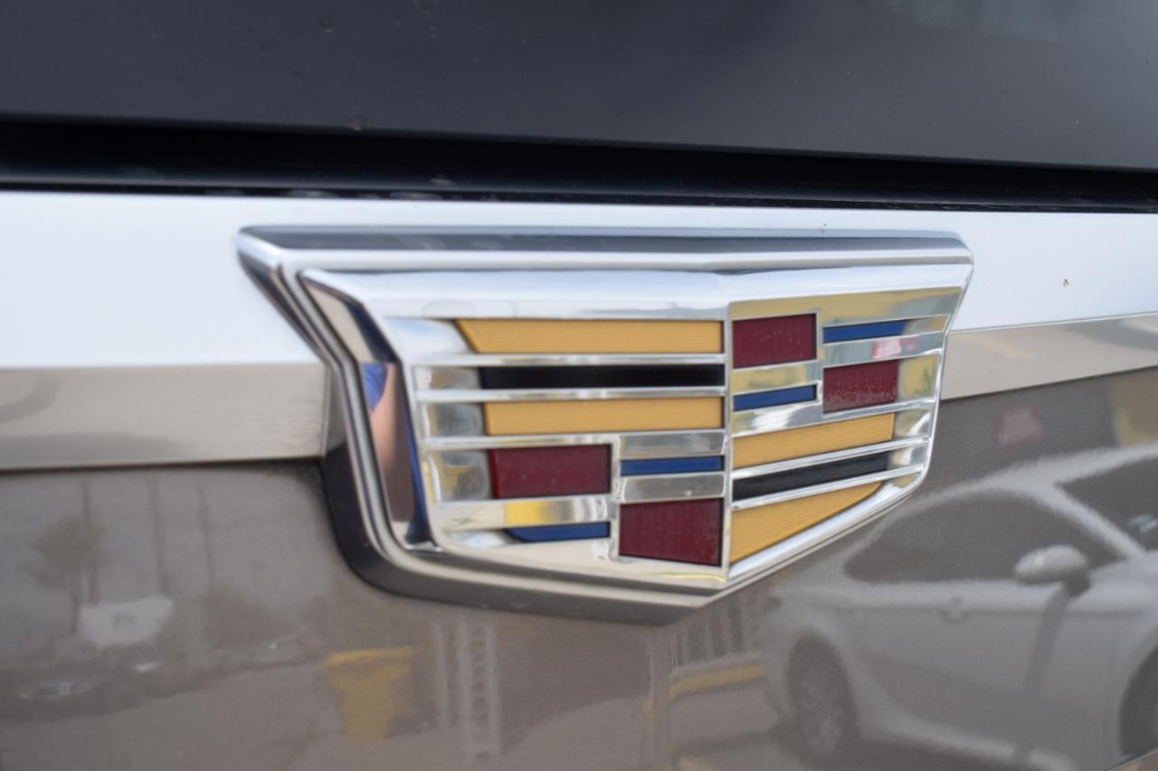 Cadillac Escalade ESV 2WD Luxury 2017