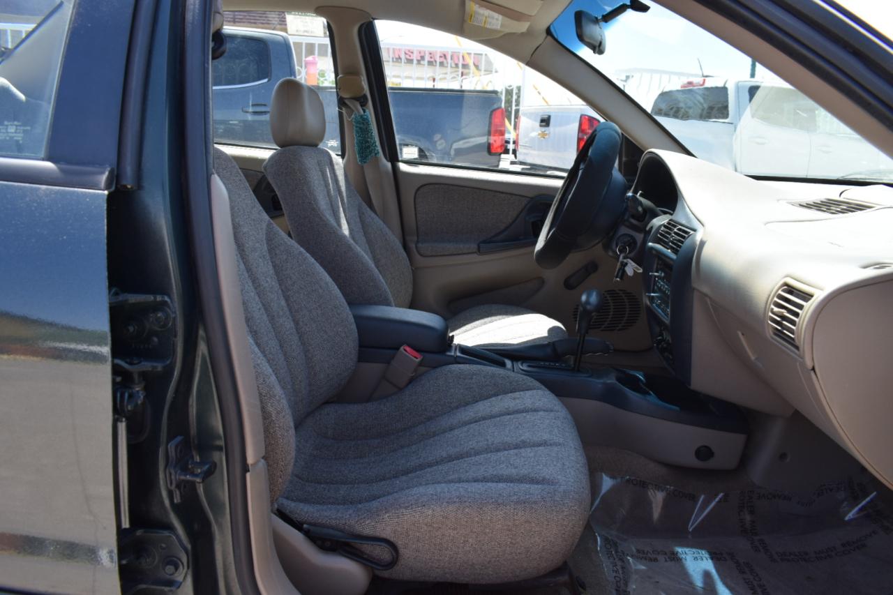 Chevrolet Cavalier Sedan 2003