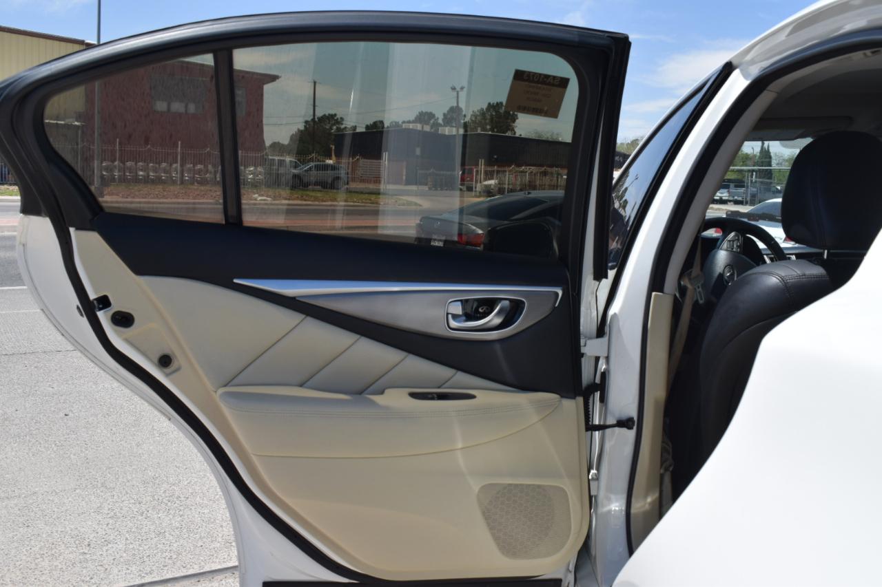 Infiniti Q50 Premium 2014