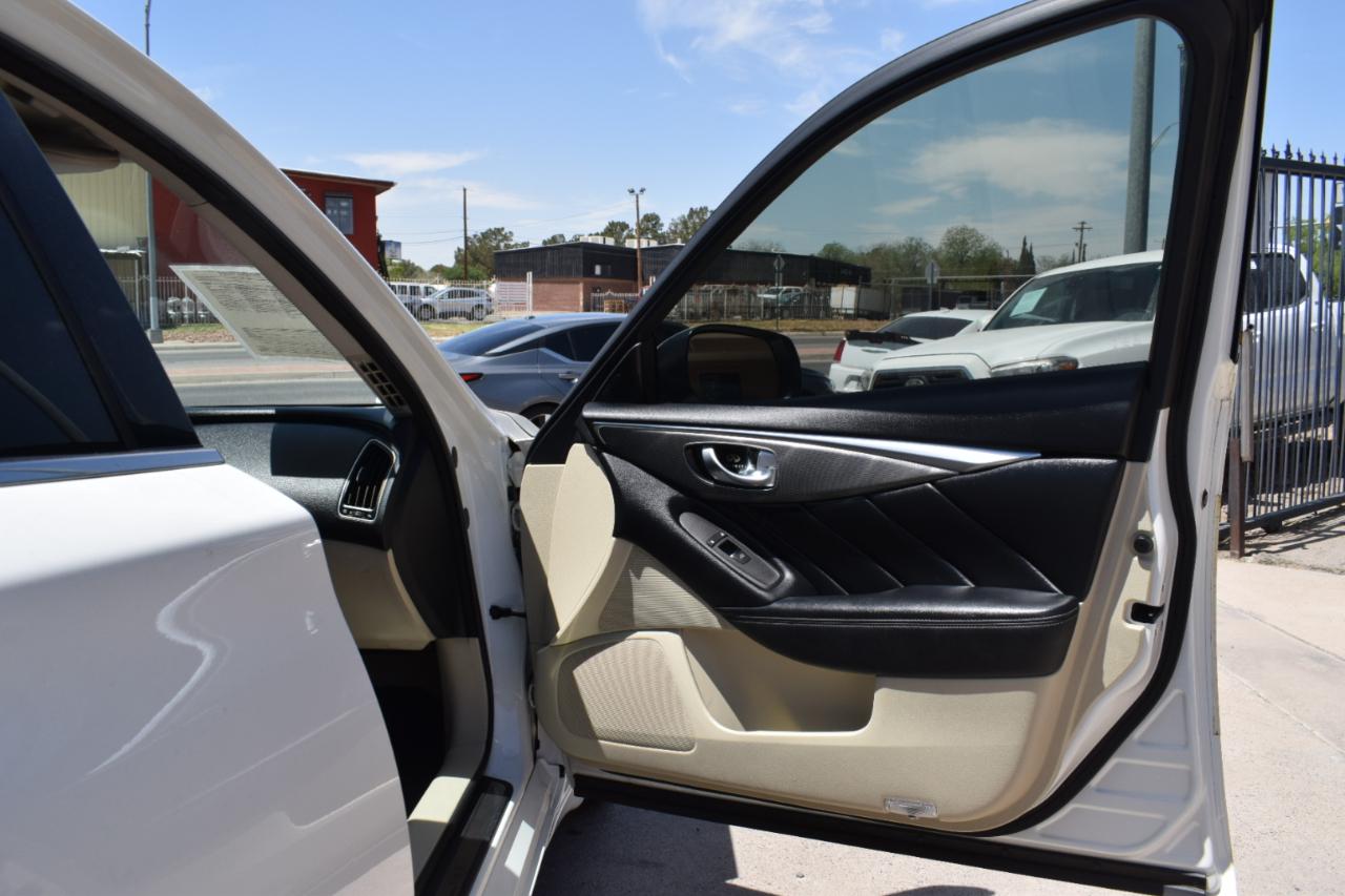 Infiniti Q50 Premium 2014