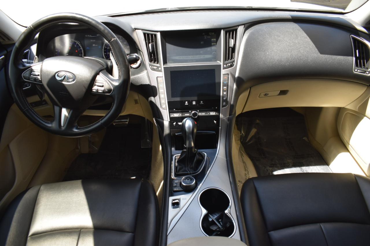 Infiniti Q50 Premium 2014