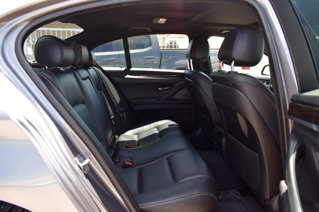 BMW 5-Series 535i 2016