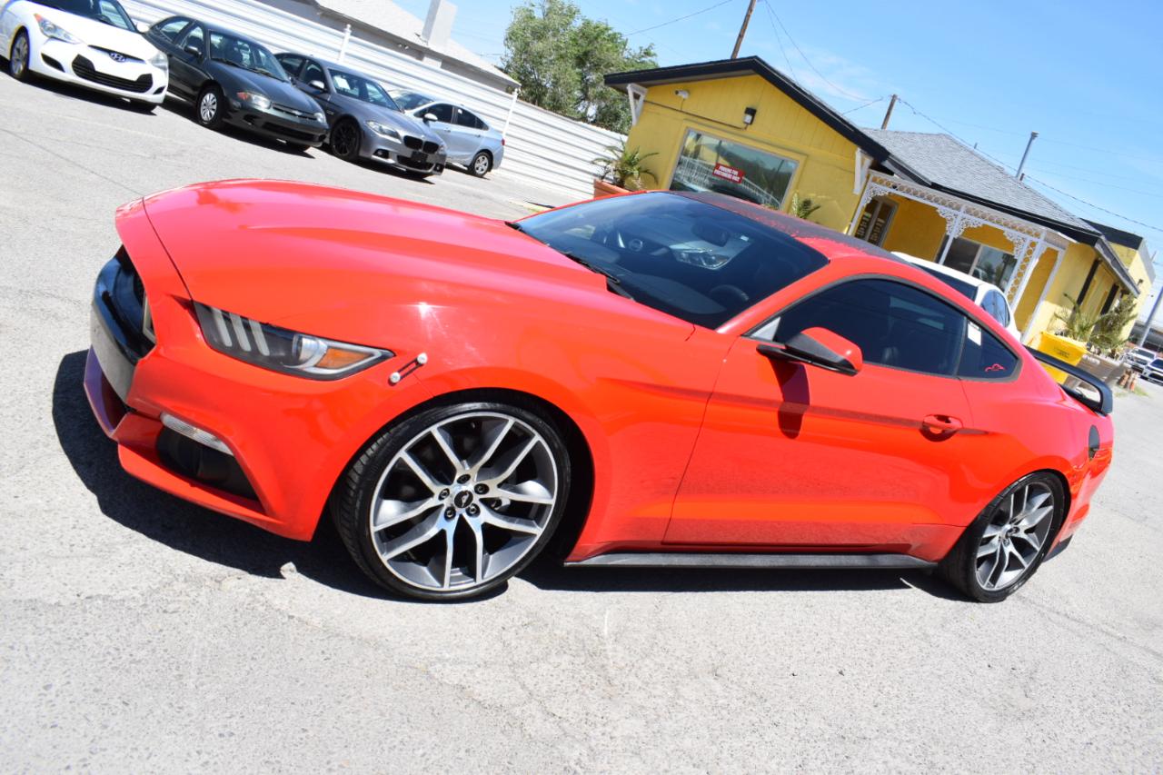 Ford Mustang EcoBoost Coupe 2015