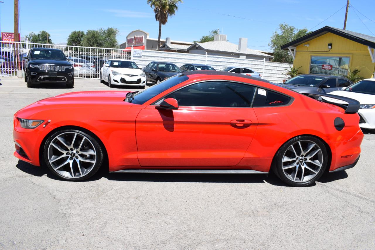Ford Mustang EcoBoost Coupe 2015