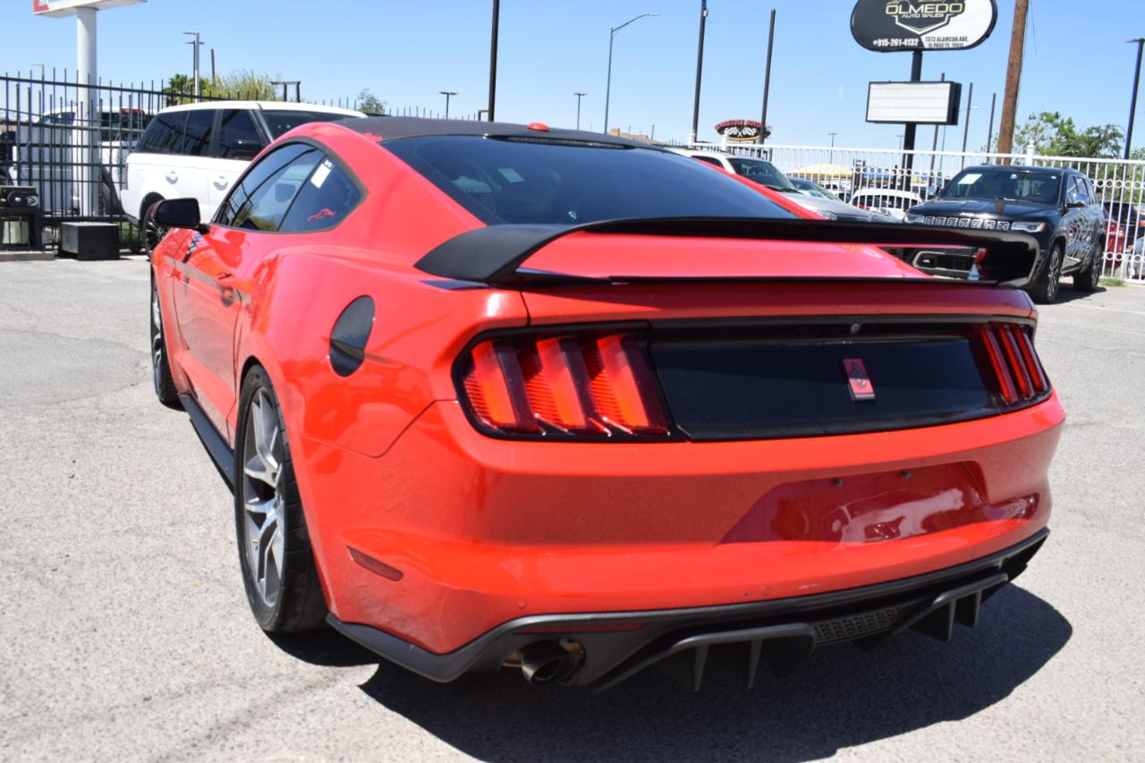 Ford Mustang EcoBoost Coupe 2015