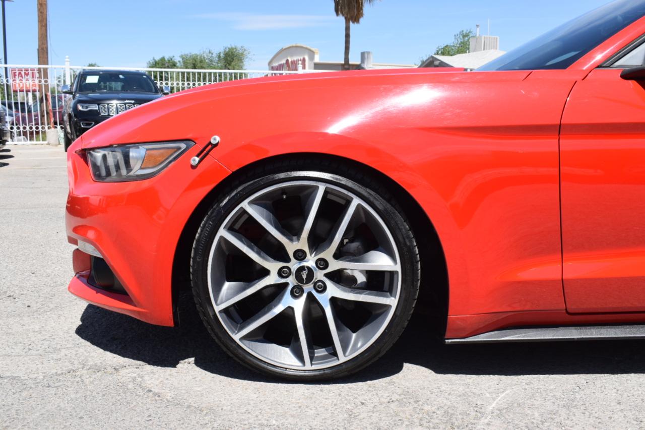 Ford Mustang EcoBoost Coupe 2015