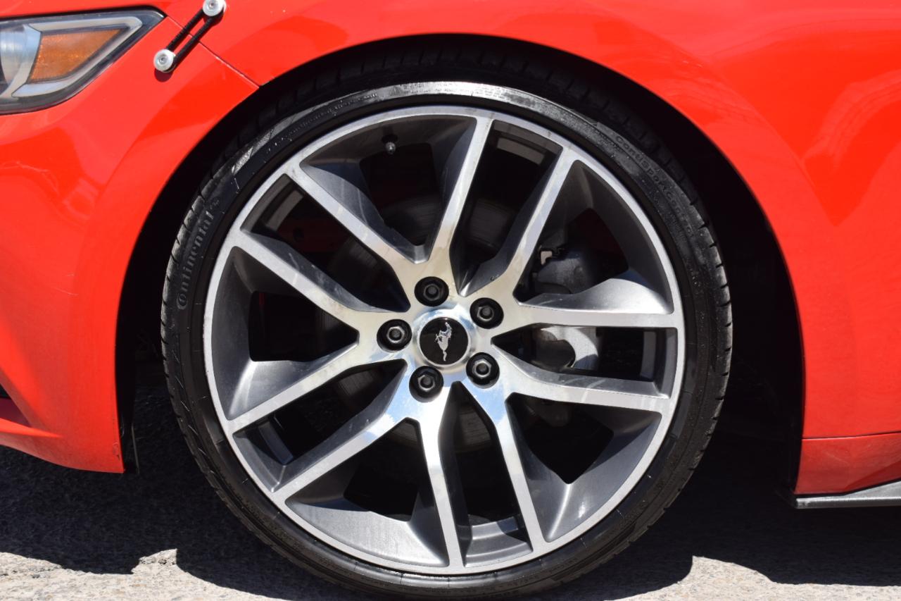 Ford Mustang EcoBoost Coupe 2015