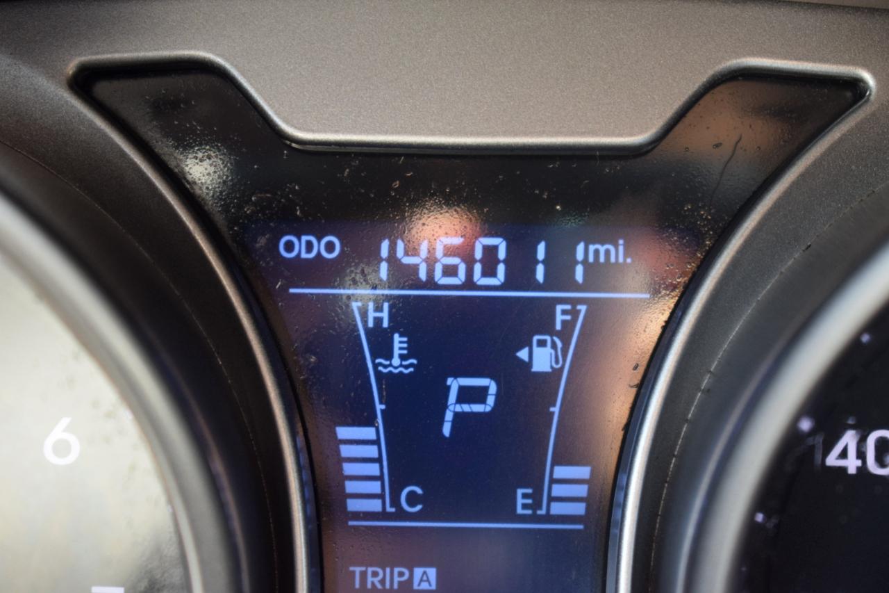 Hyundai Veloster Base 6MT 2016