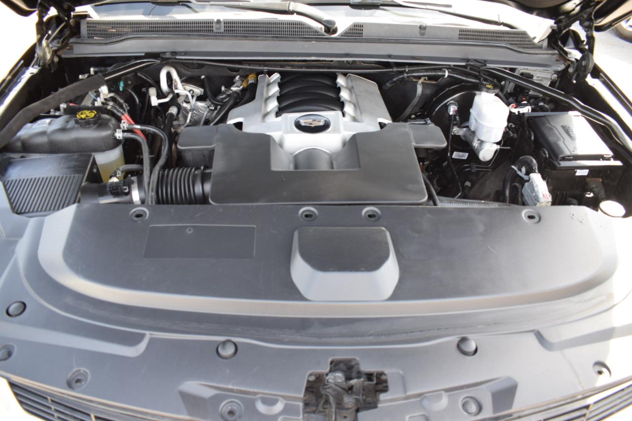 Cadillac Escalade Luxury 2WD 2019