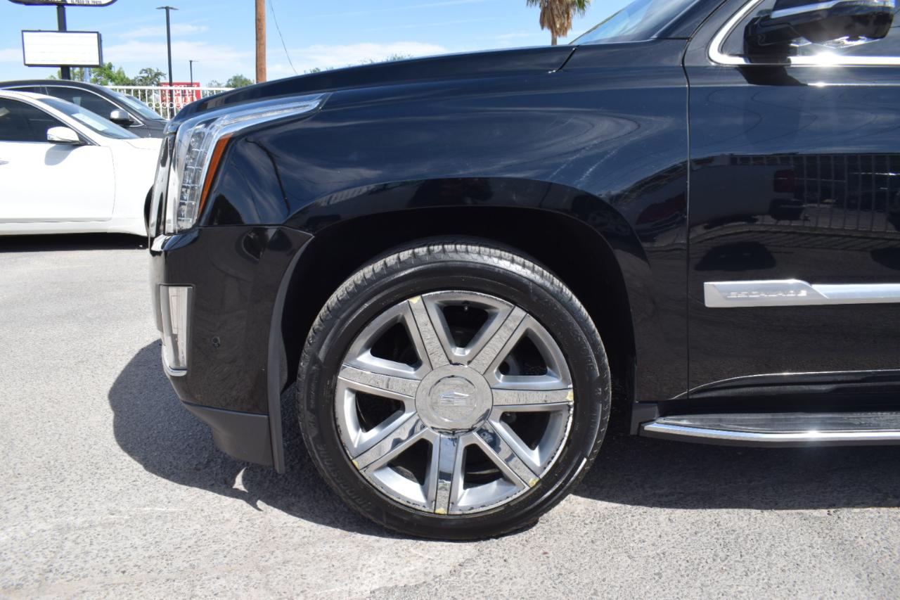 Cadillac Escalade Luxury 2WD 2019