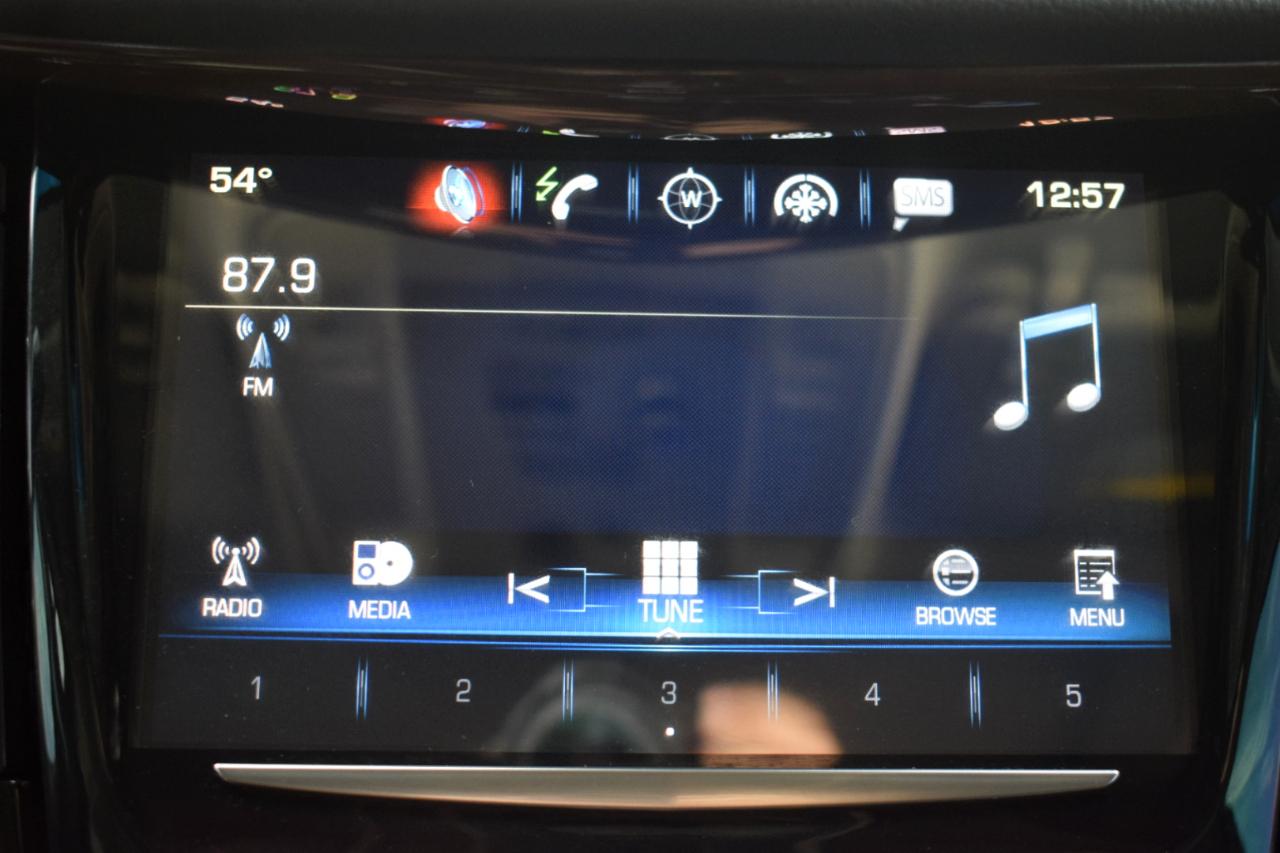 Cadillac Escalade Luxury 2WD 2019