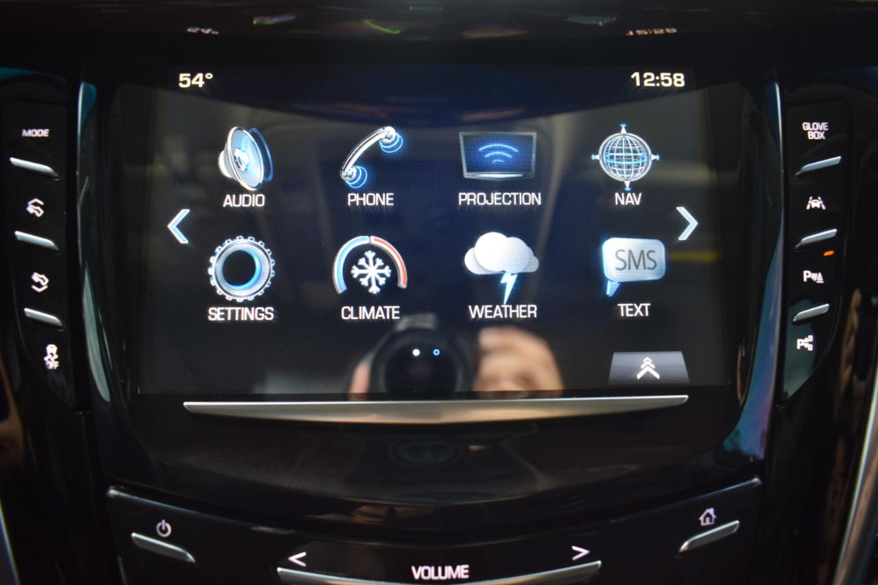 Cadillac Escalade Luxury 2WD 2019