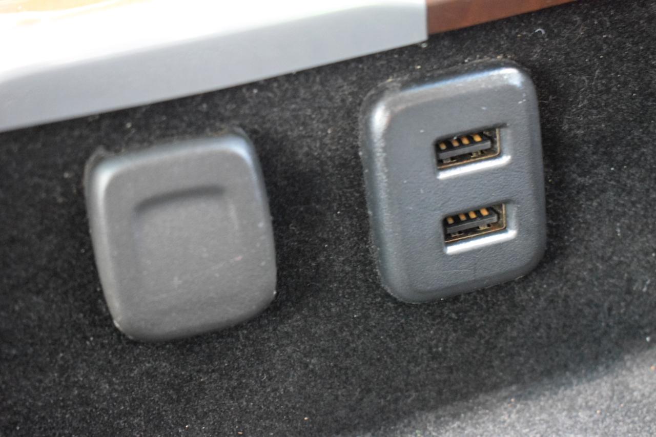 Cadillac Escalade Luxury 2WD 2019