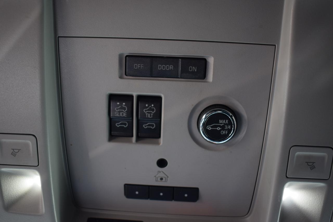 Cadillac Escalade Luxury 2WD 2019