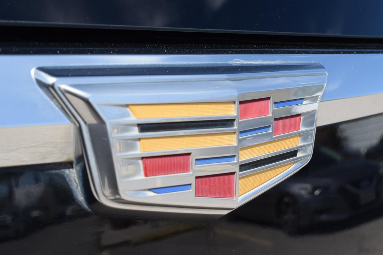 Cadillac Escalade Luxury 2WD 2019