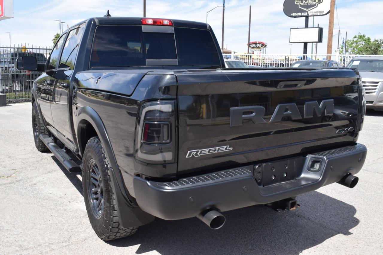 RAM 1500 Rebel Crew Cab SWB 4WD 2017