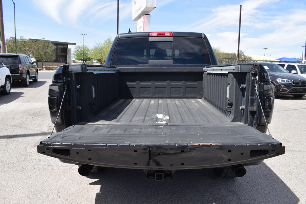 RAM 1500 Rebel Crew Cab SWB 4WD 2017