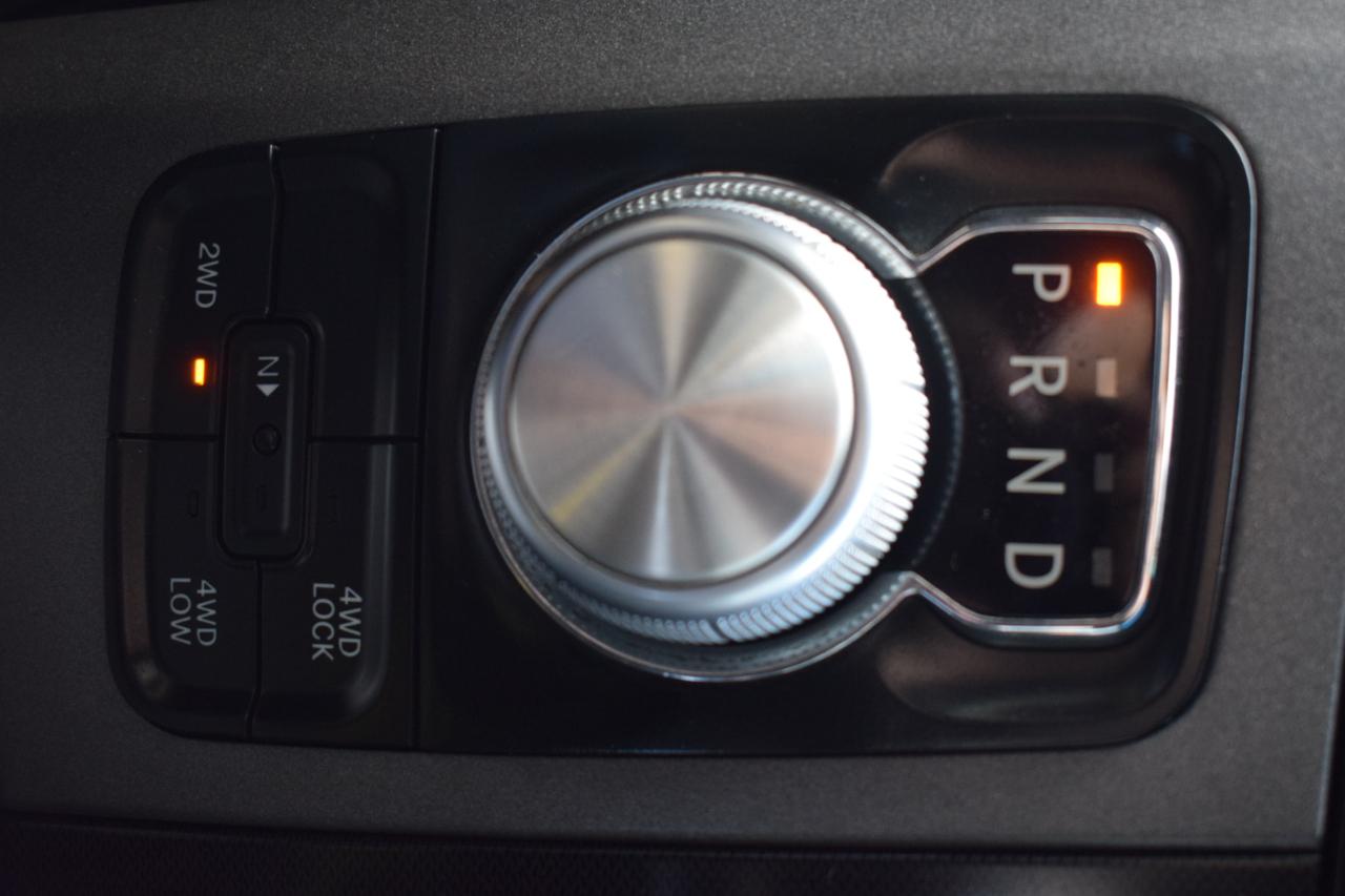 RAM 1500 Rebel Crew Cab SWB 4WD 2017