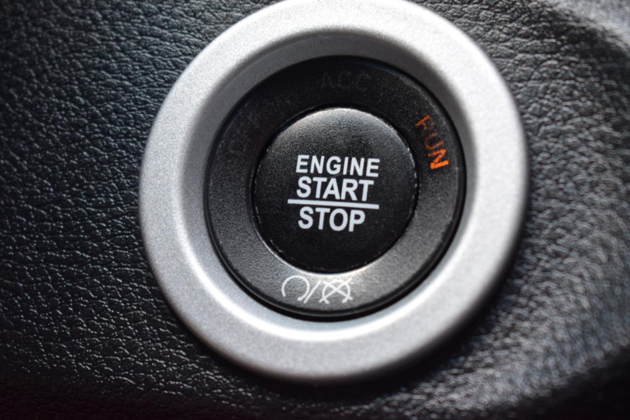 RAM 1500 Rebel Crew Cab SWB 4WD 2017