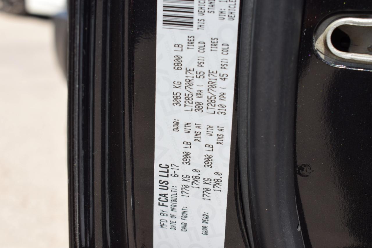 RAM 1500 Rebel Crew Cab SWB 4WD 2017