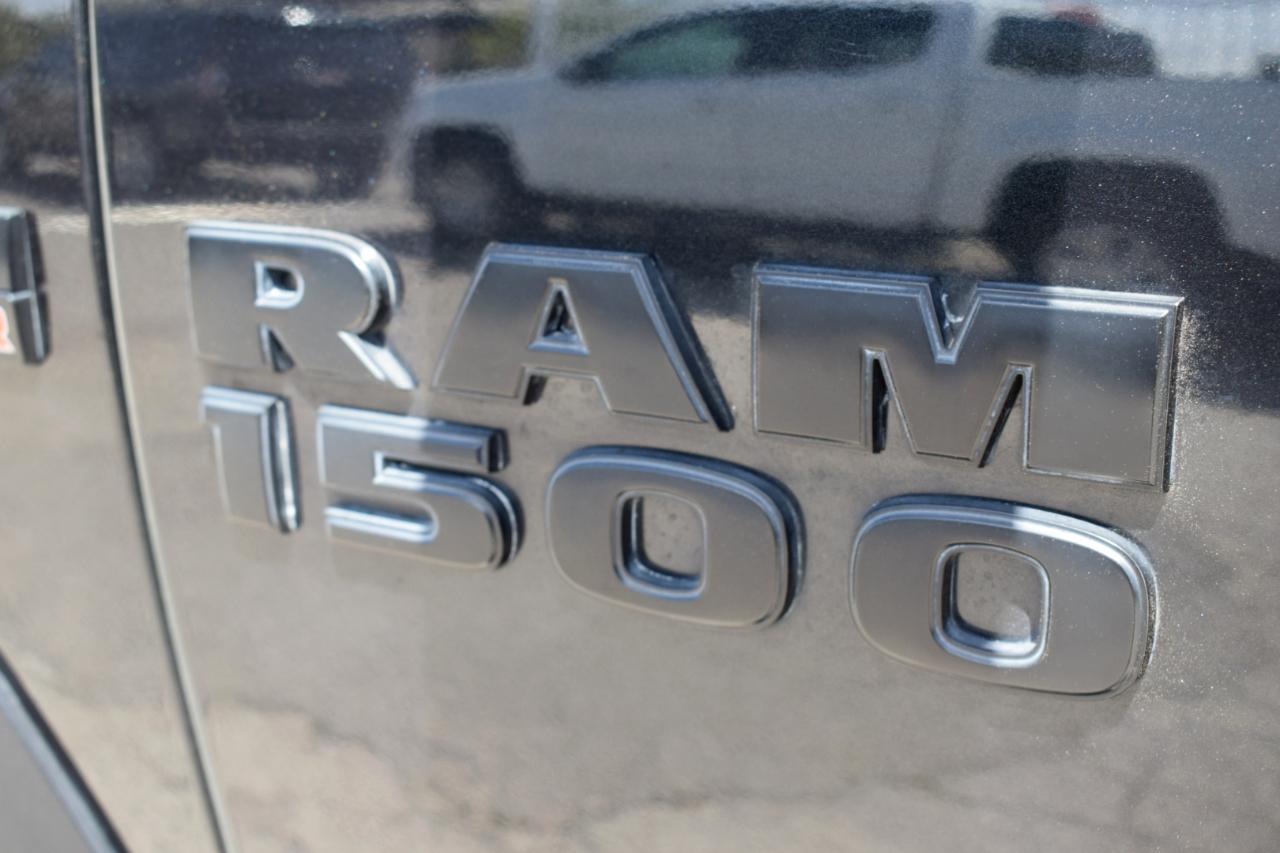 RAM 1500 Rebel Crew Cab SWB 4WD 2017