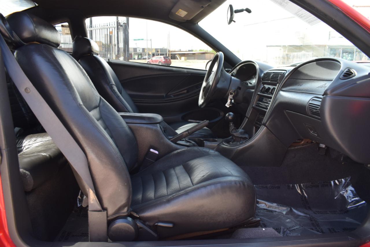 Ford Mustang Cobra Coupe 1999