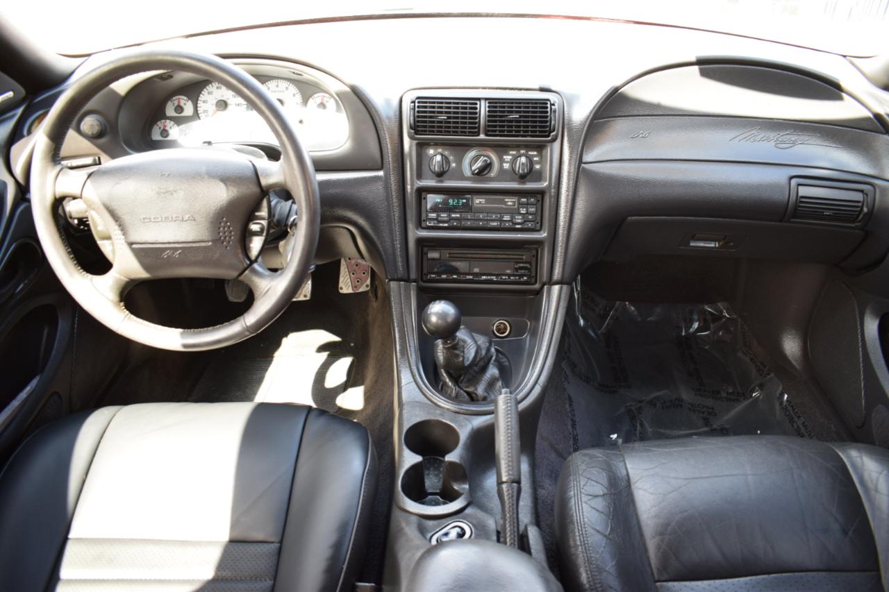 Ford Mustang Cobra Coupe 1999