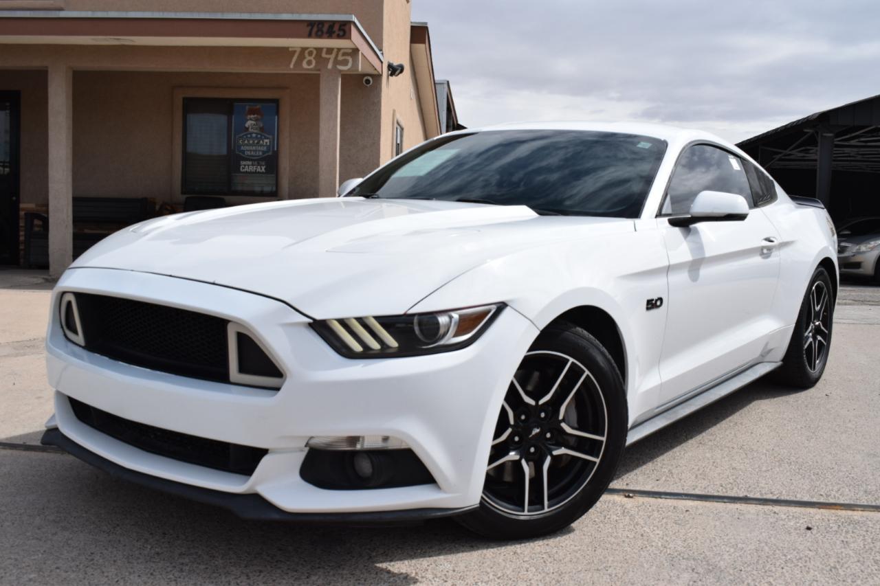 Ford Mustang GT Premium Coupe 2016