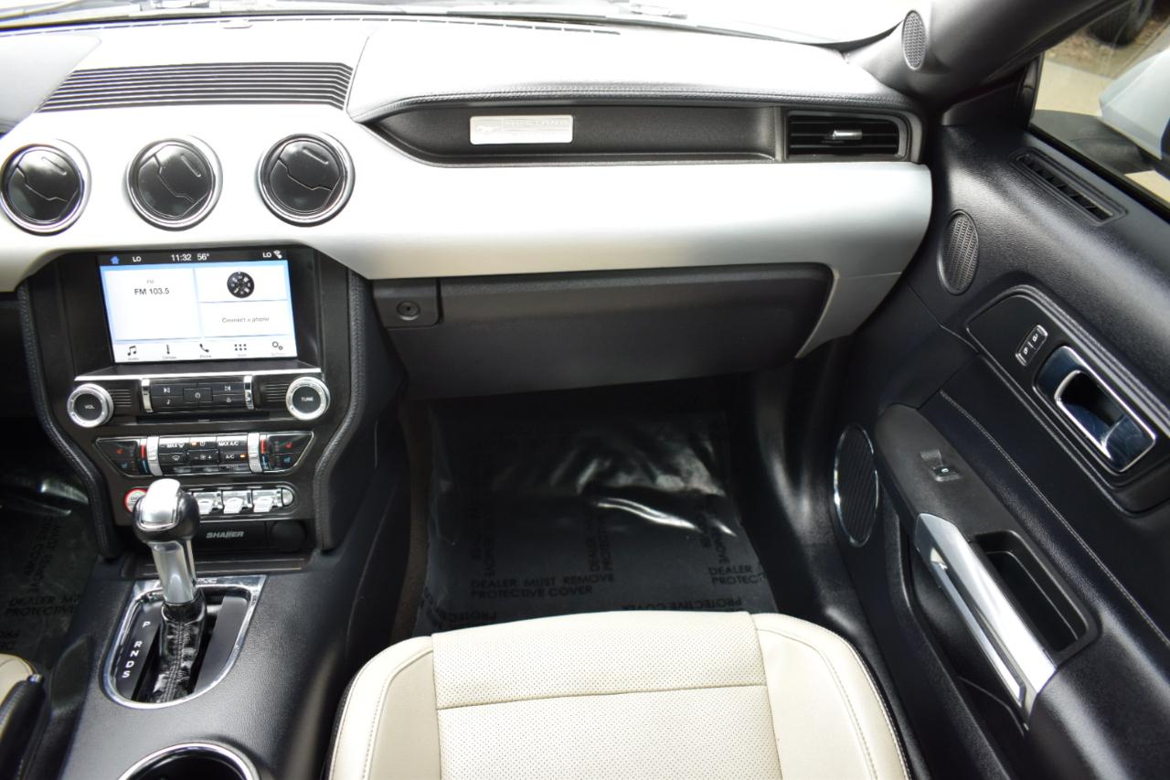 Ford Mustang GT Premium Coupe 2016