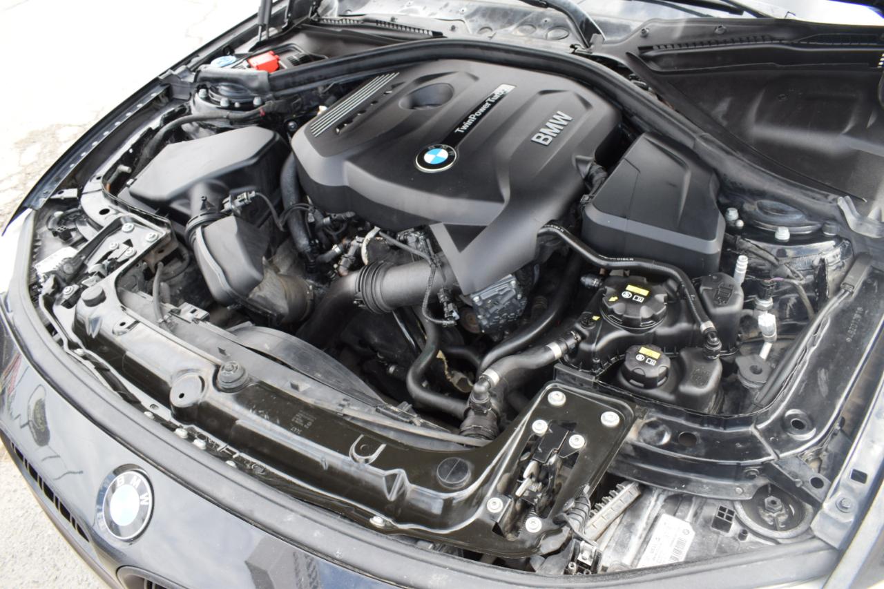 BMW 3-Series 330i xDrive SULEV Sedan 2018