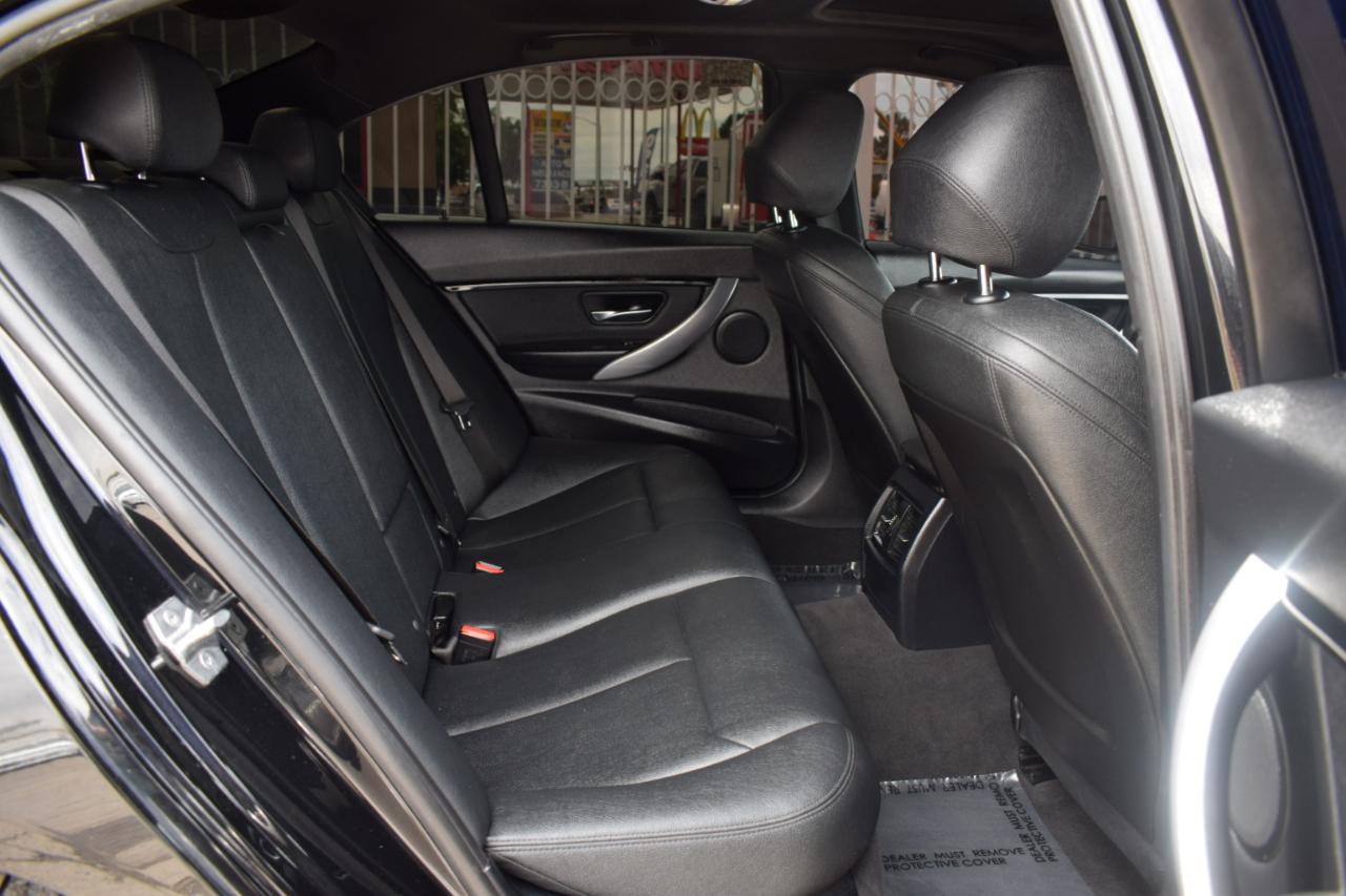 BMW 3-Series 330i xDrive SULEV Sedan 2018