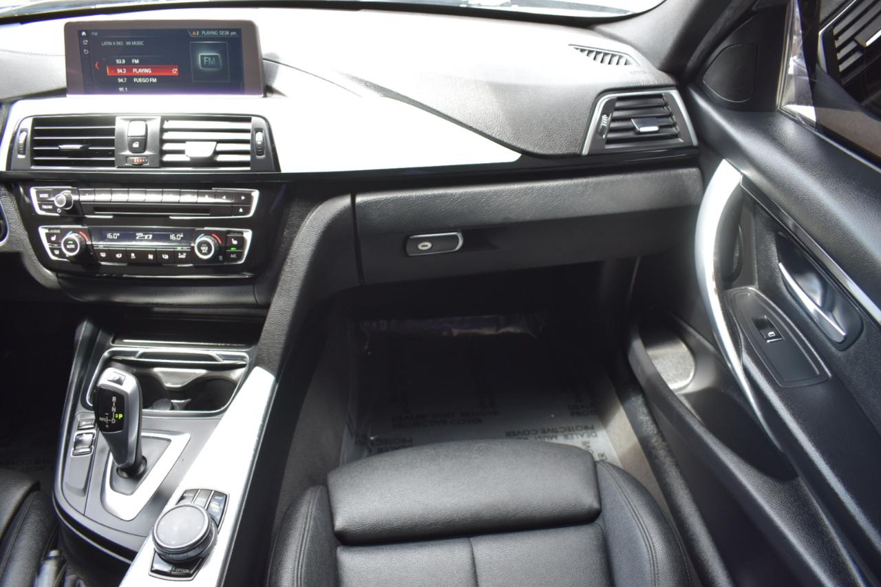 BMW 3-Series 330i xDrive SULEV Sedan 2018