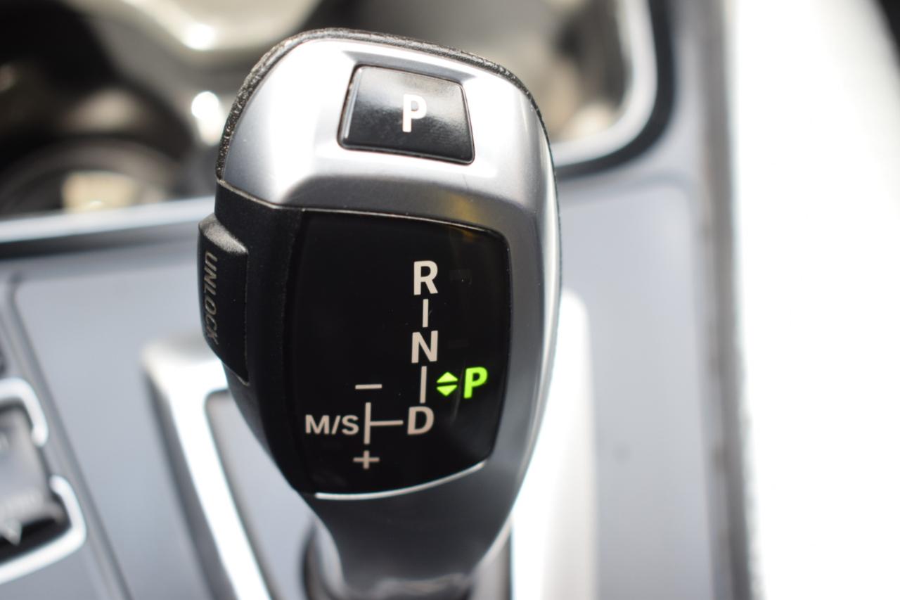 BMW 3-Series 330i xDrive SULEV Sedan 2018