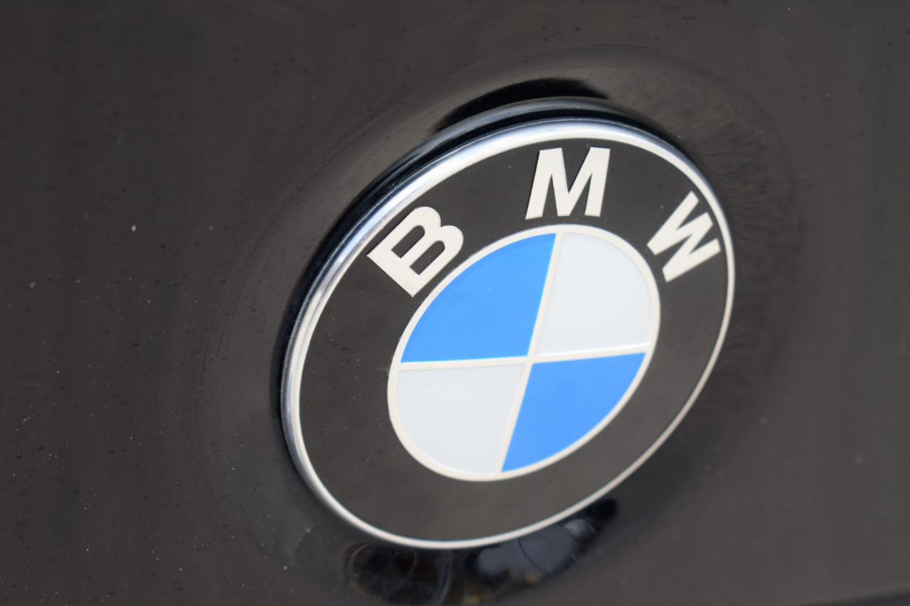 BMW 3-Series 330i xDrive SULEV Sedan 2018