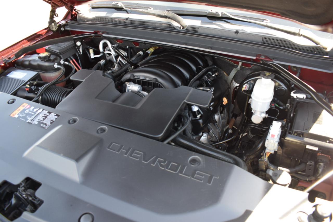 Chevrolet Suburban LT 4WD 2018