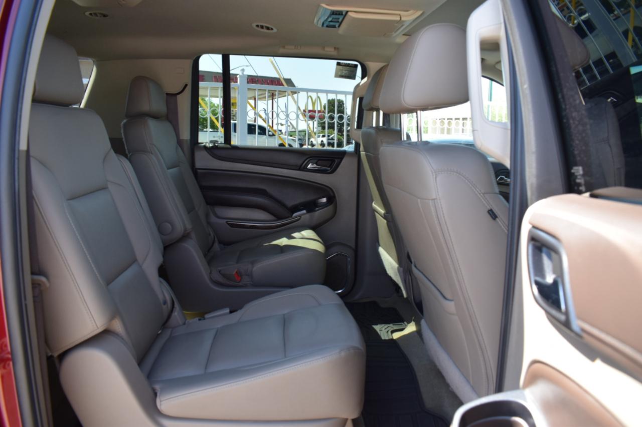 Chevrolet Suburban LT 4WD 2018