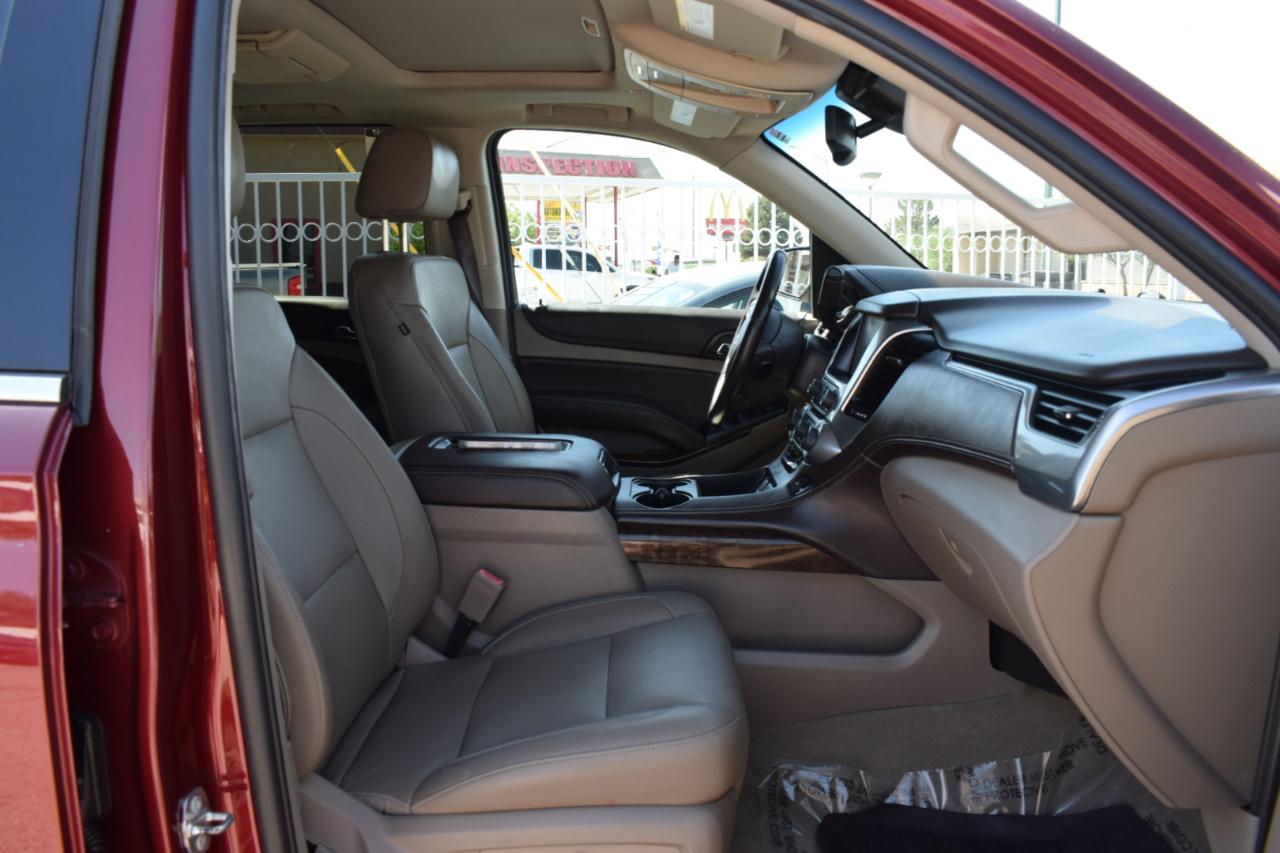 Chevrolet Suburban LT 4WD 2018