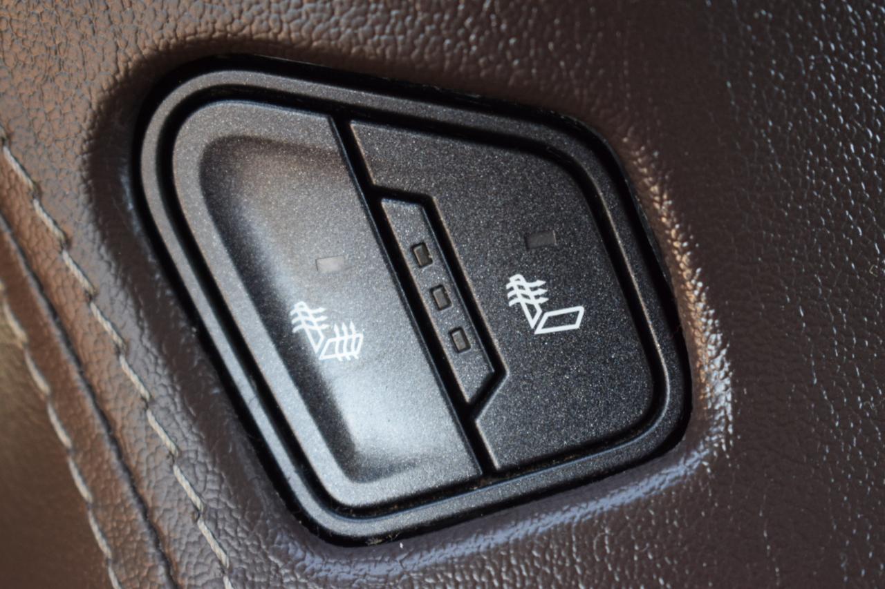 Chevrolet Suburban LT 4WD 2018