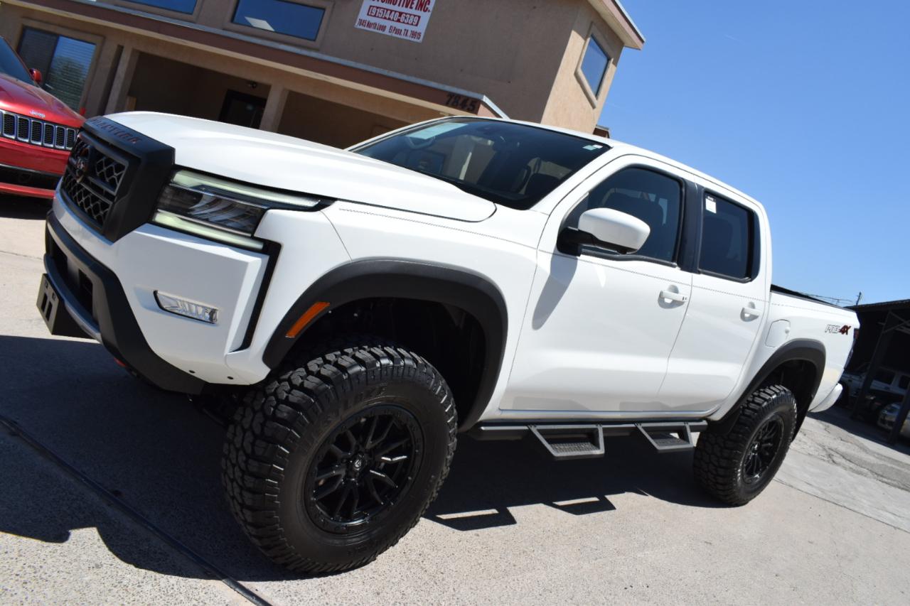Nissan Frontier PRO-4X Crew Cab 5AT 4WD 2023