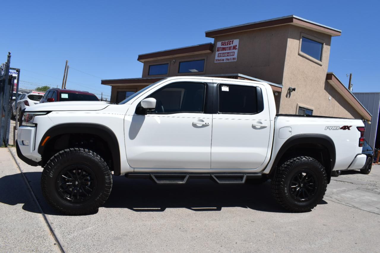 Nissan Frontier PRO-4X Crew Cab 5AT 4WD 2023