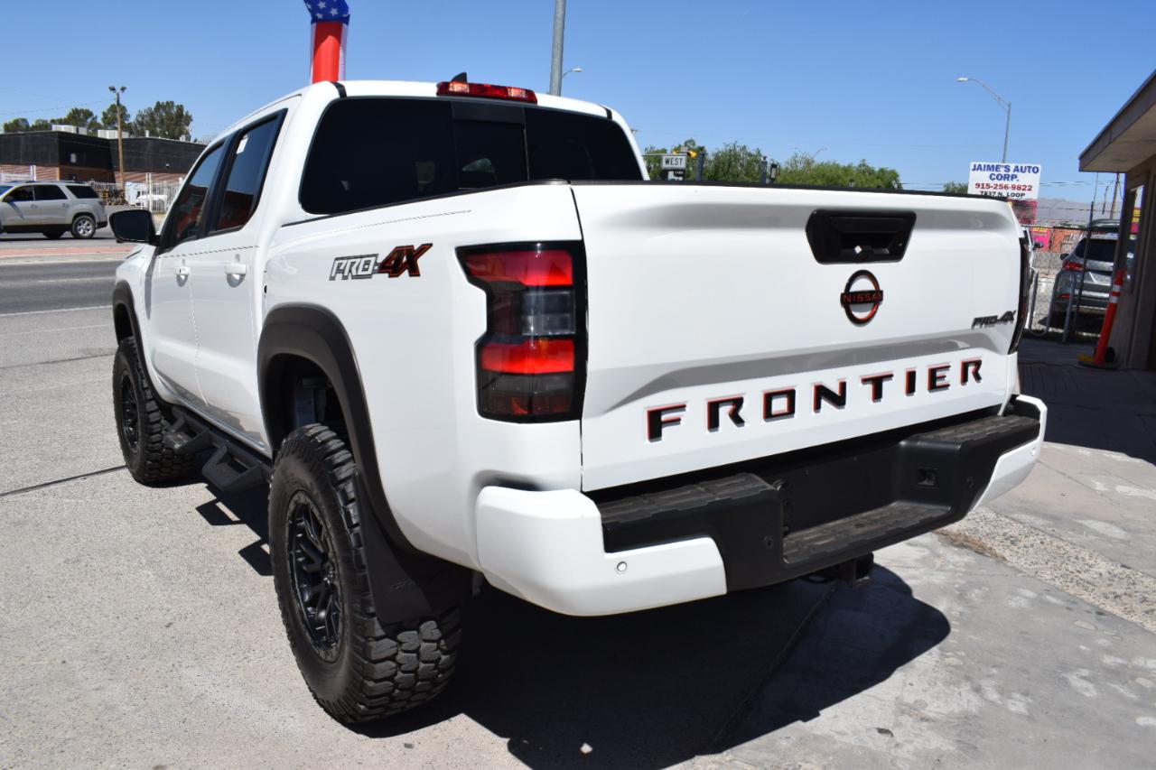Nissan Frontier PRO-4X Crew Cab 5AT 4WD 2023