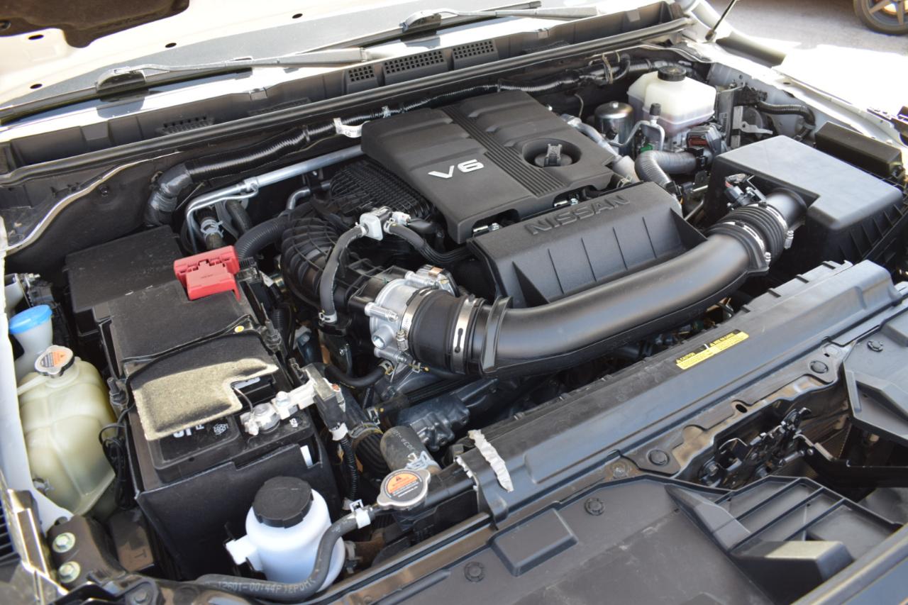 Nissan Frontier PRO-4X Crew Cab 5AT 4WD 2023