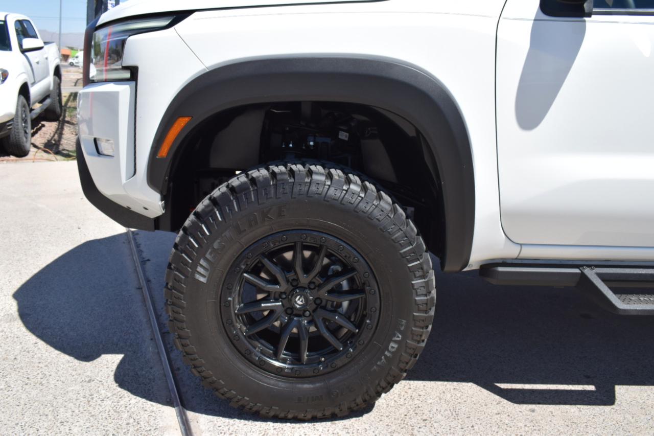 Nissan Frontier PRO-4X Crew Cab 5AT 4WD 2023