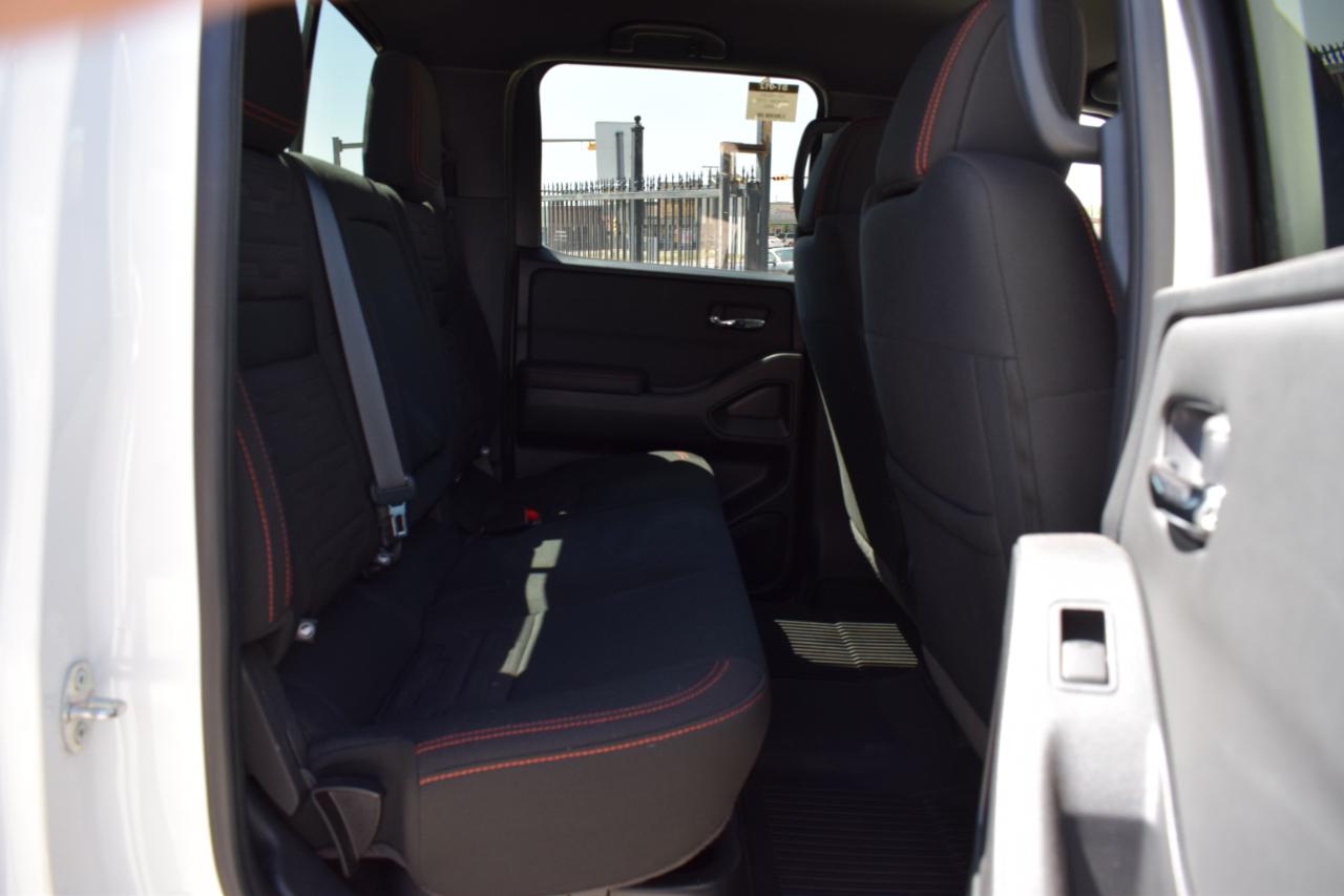 Nissan Frontier PRO-4X Crew Cab 5AT 4WD 2023
