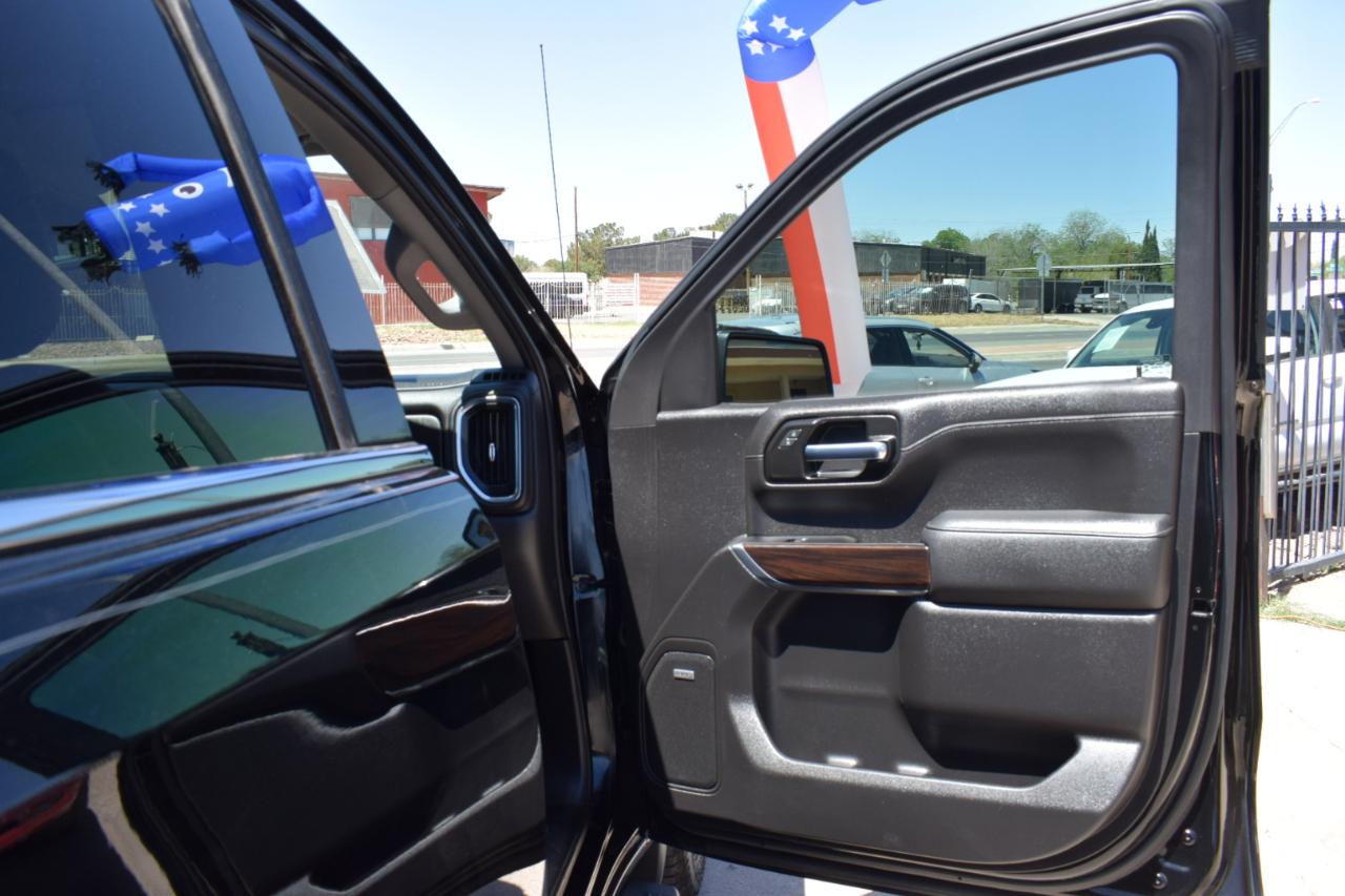 GMC Sierra 1500 Limited SLT Crew Cab Short Box 4WD 2022