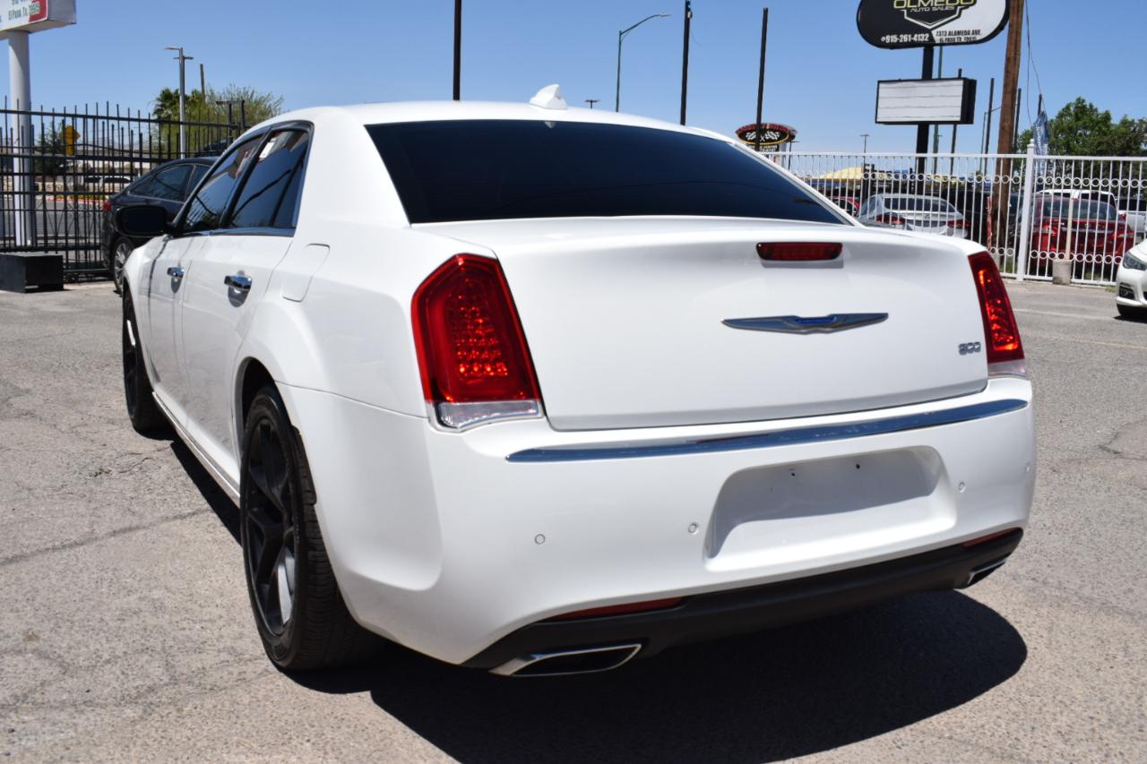 Chrysler 300 Limited RWD 2018