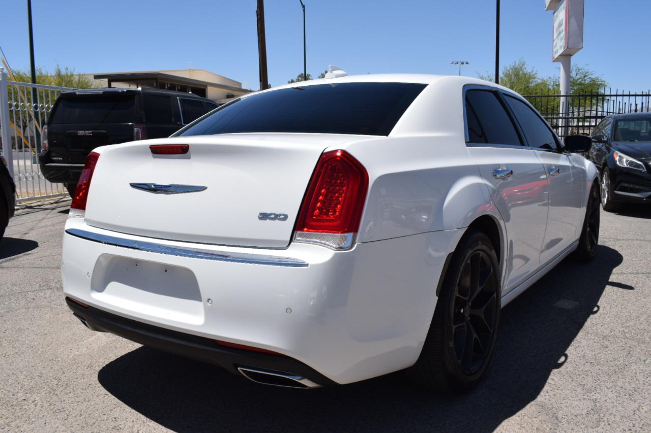 Chrysler 300 Limited RWD 2018