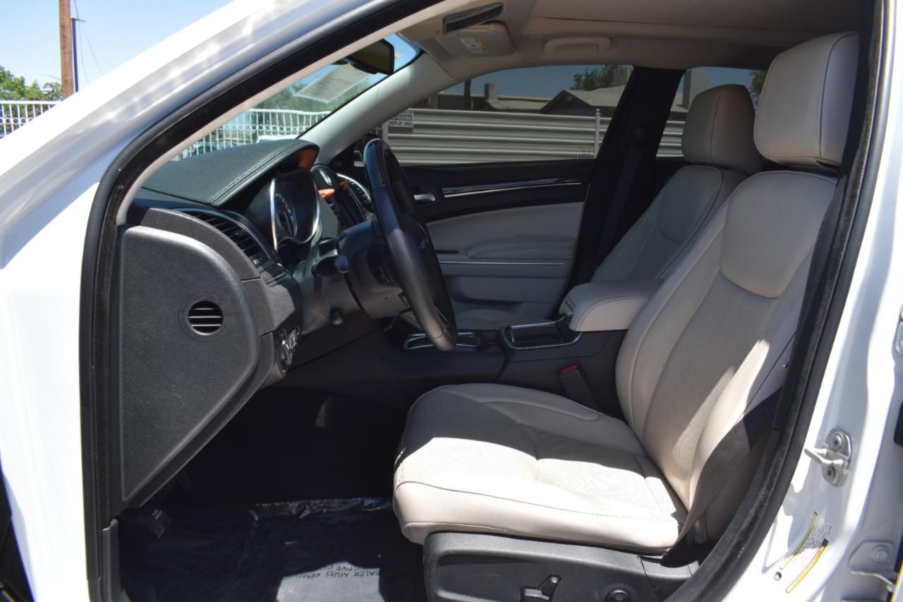Chrysler 300 Limited RWD 2018