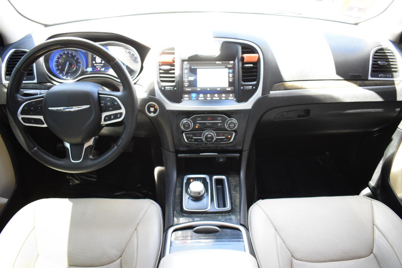Chrysler 300 Limited RWD 2018